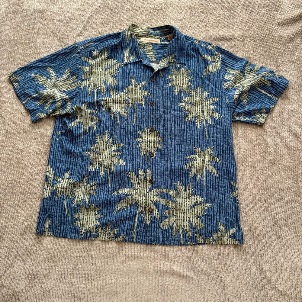 Tommy Bahama 100% Silk Palm Tree Hawaiian Camp Shirt Blue XL